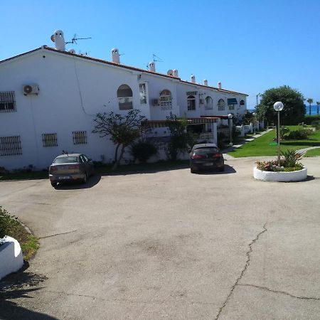 Bungalow Charo Torre de Benagalbon Extérieur photo